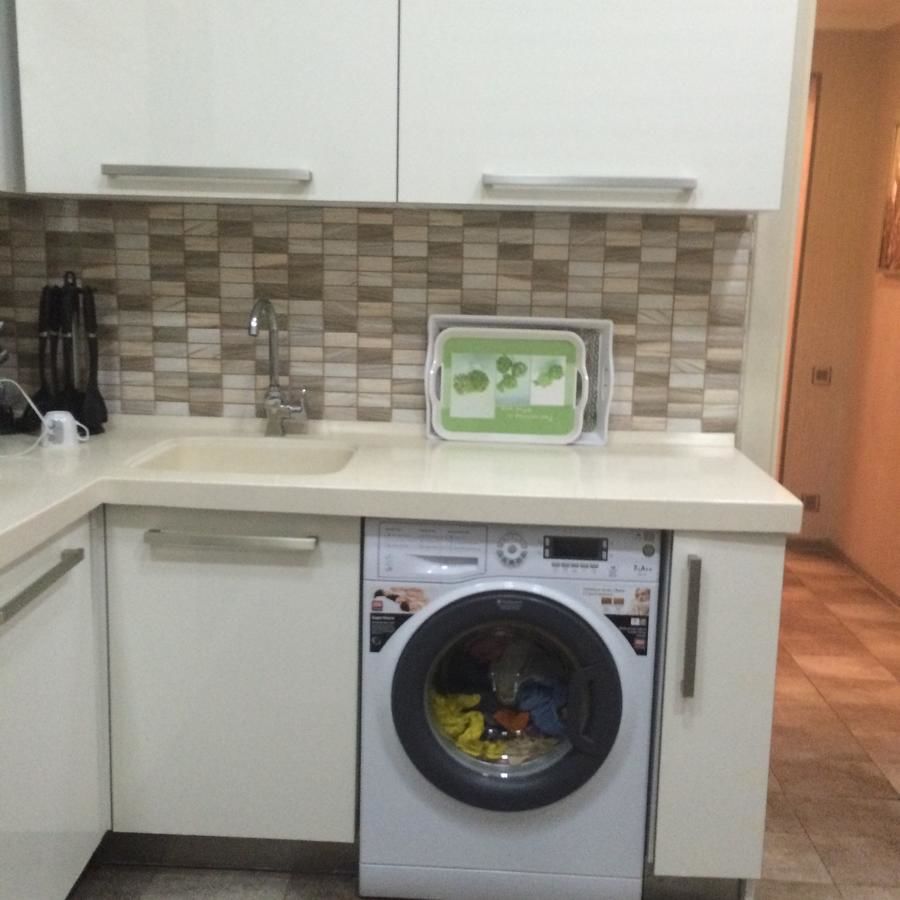 Апартаменты Azneft Square Apartment Баку-25