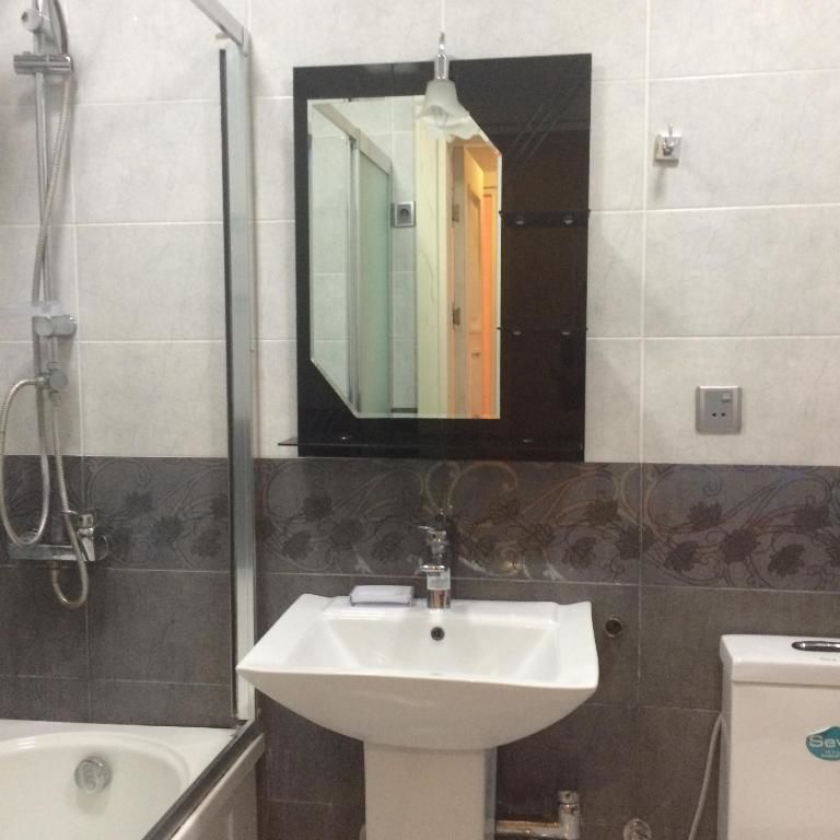 Апартаменты Azneft Square Apartment Баку-41