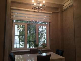 Апартаменты Azneft Square Apartment Баку Апартаменты Делюкс-45